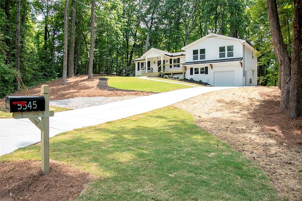 5545 Crestview Dr, Acworth, GA 30102 | Zillow