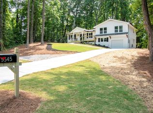 5545 Crestview Dr, Acworth, GA 30102