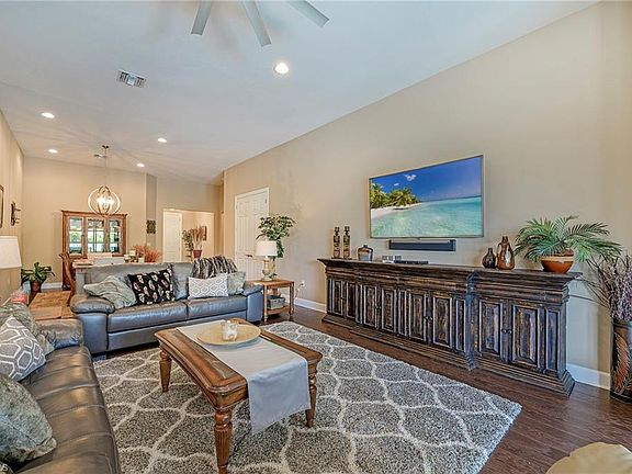 5th image of 20495 Black Tree Ln