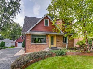 1006 Lyford Ln, Wheaton, IL 60189