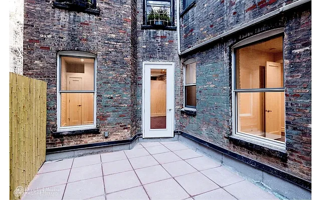 Rented by Douglas Elliman | media 15