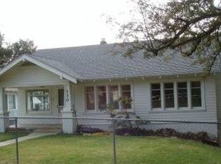 130 17th St, Paso Robles, CA 93446