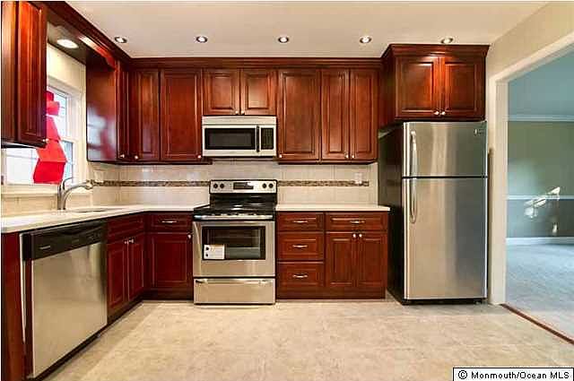 1st image of 936 Thornhill Court #B