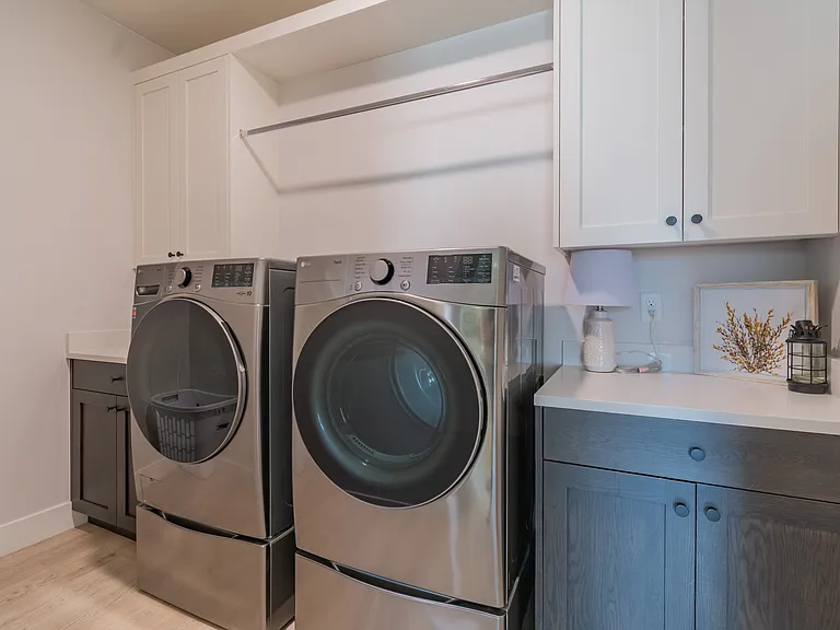 4861 S Resolution Dr — Photo 12