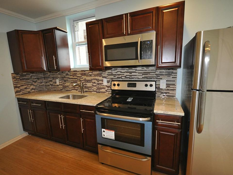 1st image of 1833 W Master St Fl 2nd