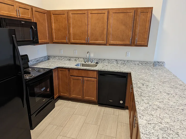 1814 Eutaw Pl #200 — Photo 3