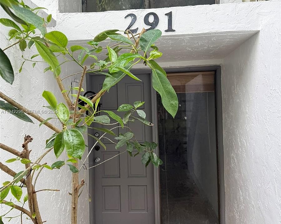 1st image of 19216 NE 25th Ave APT 291C