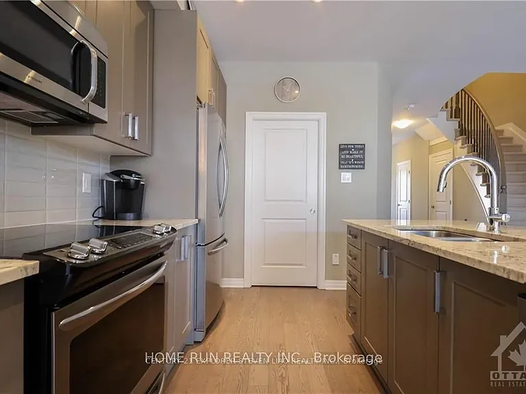 205 Vision St — Photo 11