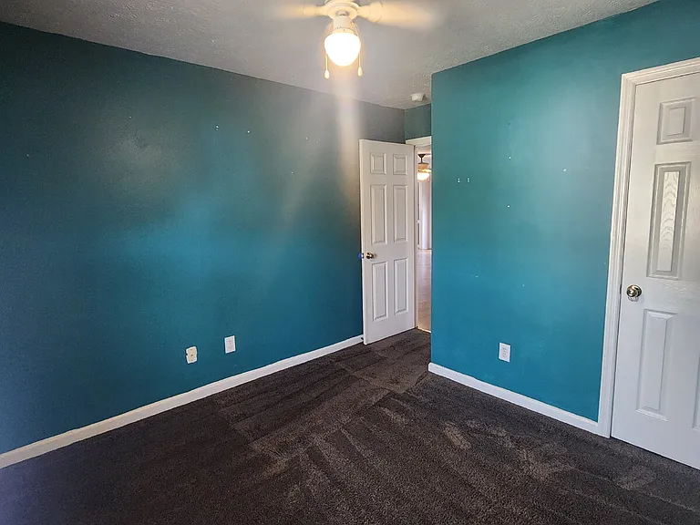 4519 Josh Ct — Photo 12