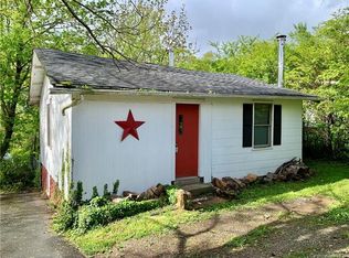 538 Deaverview Rd, Asheville, NC 28806