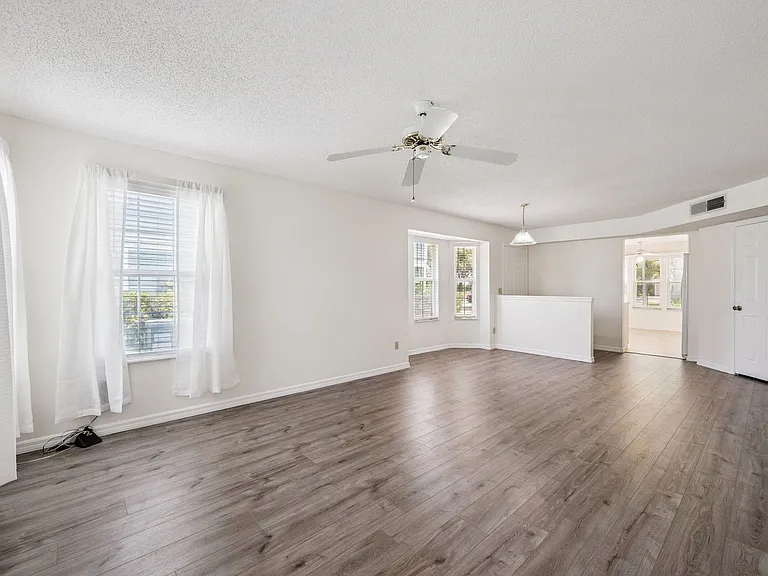 4807 Coachmans Dr #2408 — Photo 17