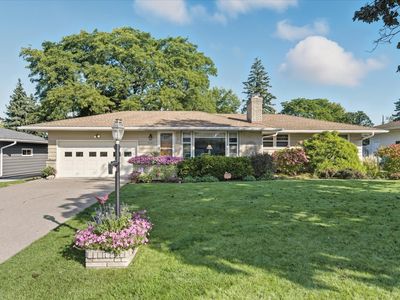 1465 Woodlynn Ave, Roseville, MN, 55113