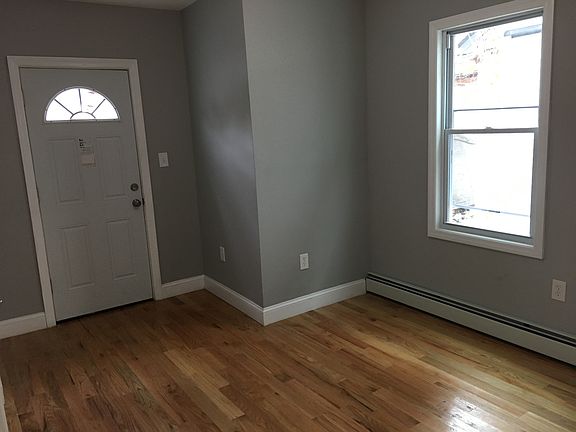3rd image of 18807 Nashville Blvd
