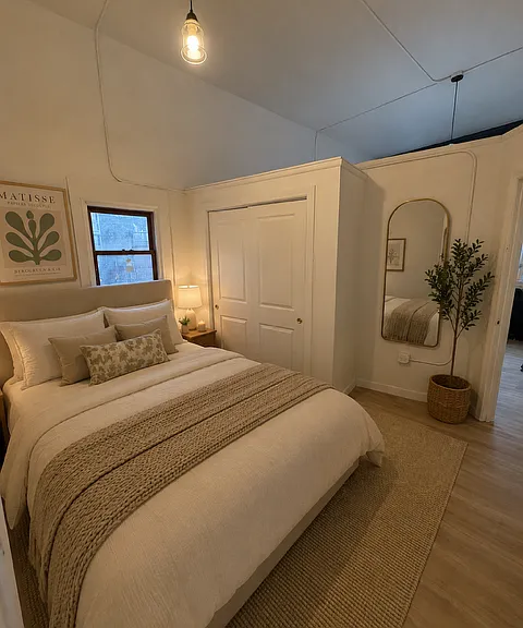 1036 N California Ave #1R — Photo 4