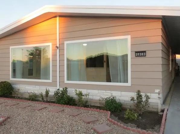 39383 Warm Springs Dr, Palm Desert, CA 92260
