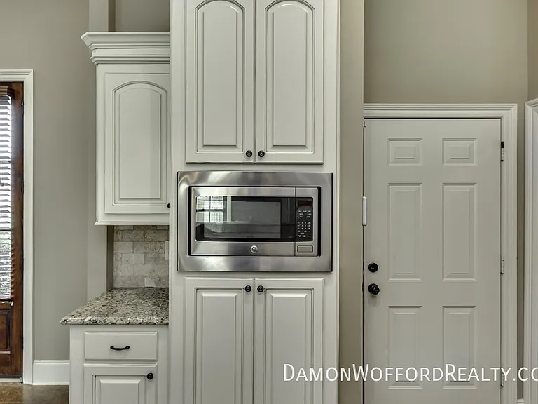 114 Lennox Pl — Photo 19