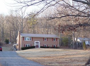 2202 Mountain Rd, Haymarket, VA 20169