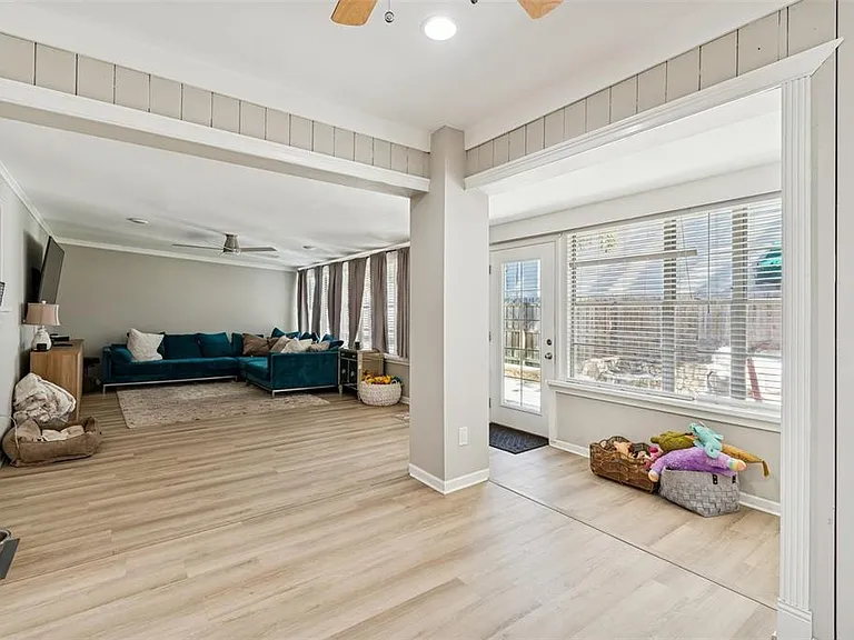 2302 S Arrawana Ave — Photo 27