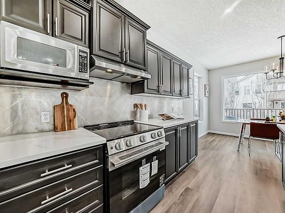 4th image of 21 N Panamount Row NW