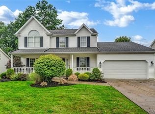 26 San Fernando Ln, East Amherst, NY 14051