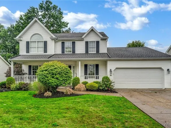 26 San Fernando Ln, East Amherst, NY 14051