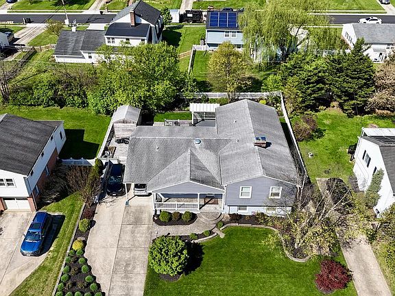 2nd image of 8216 Thornton Rd