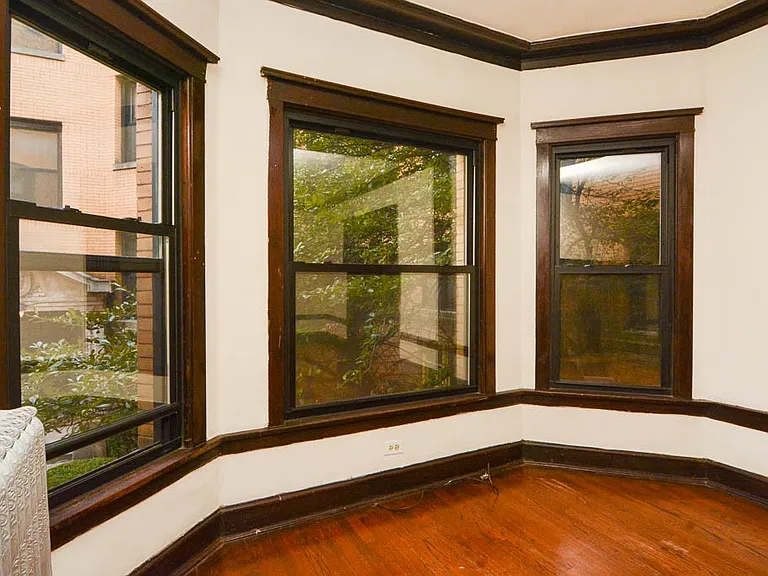 2426 N Sawyer Ave #W2 — Photo 12