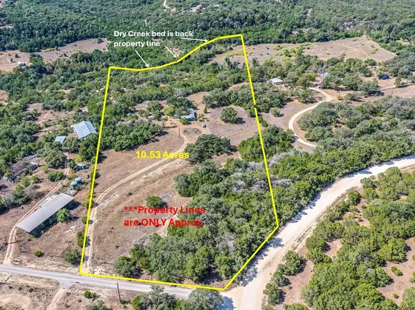 100 RED ROCK RD, Blanco, TX 78606