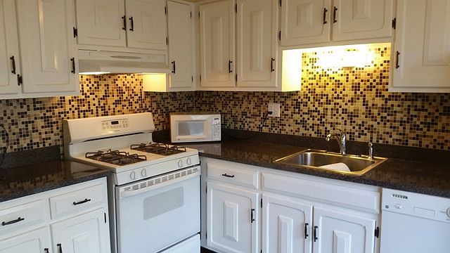 1st image of 1043 Ashton Ct #19