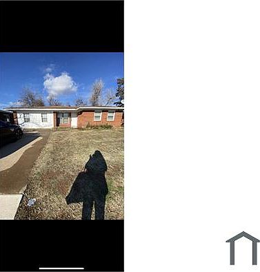 1st image of 2645 Lakeside Dr