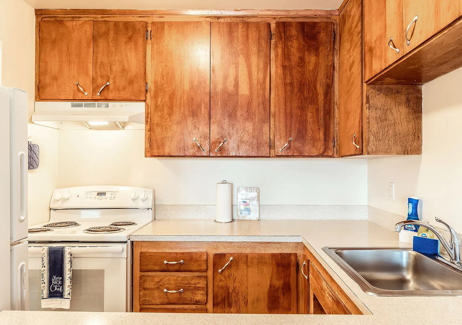 Cambridge Manor Apartments — Photo 4