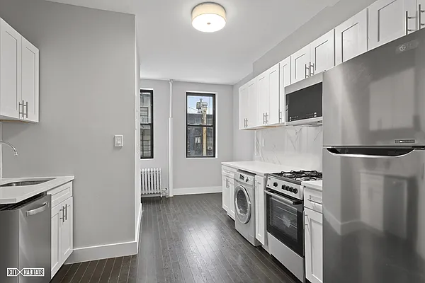 Rented by Citi Habitats | media 10