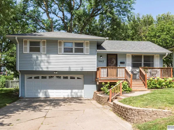 5662 S 122nd St, Omaha, NE 68137