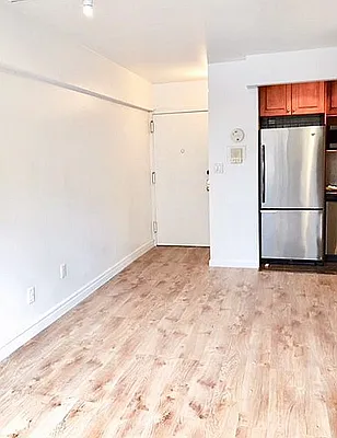 Rented by New York Casas Ltd. | media 2