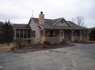 60 Heatherdowns Ln, Galena, IL 61036