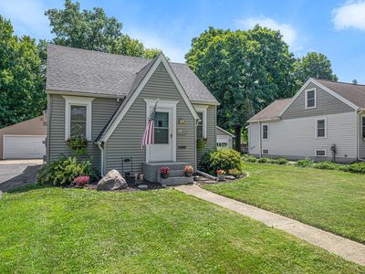 2214 Miles Ave, Kalamazoo, MI, 49001