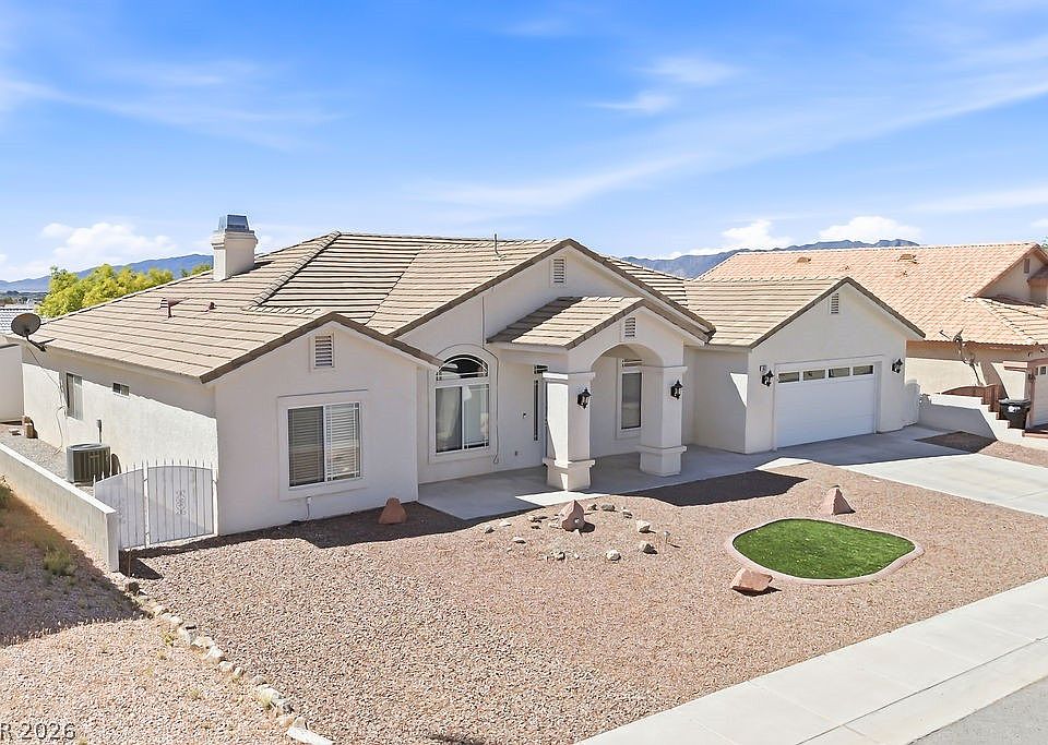 1st image of 3571 E Vineyard Dr N