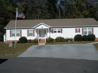 402 Long Branch Rd, Seaford, DE 19973