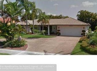 2401 Deer Creek Lakes Dr, Deerfield Beach, FL 33442