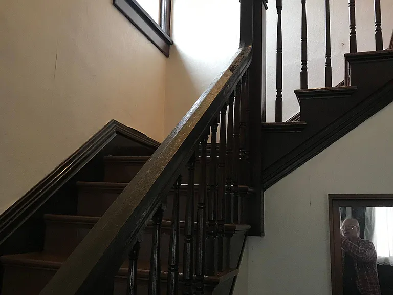 106 Patton St #UPSTAIRS — Photo 2
