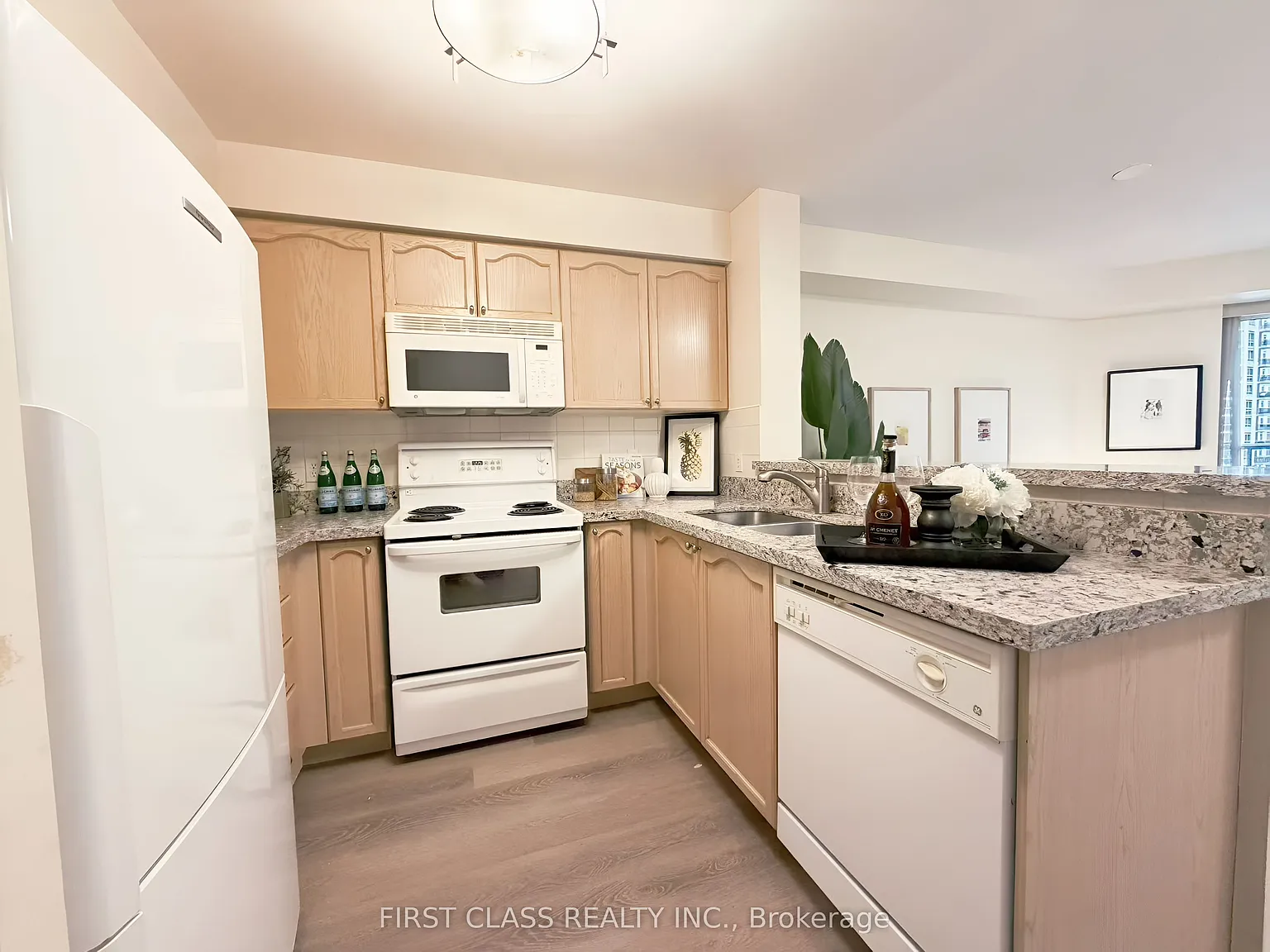 1 bed, $2,280 — Photo 3