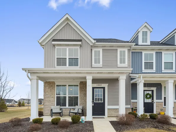 11803 Rhode Island St, Crown Point, IN 46307