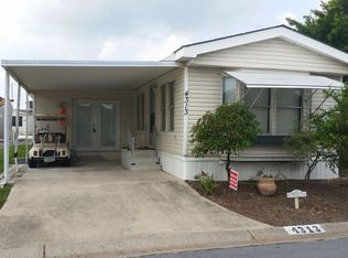 4313 Kansas St, Combes, TX 78535