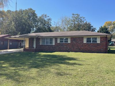 530 Lakeside Dr, Florence, AL, 35630