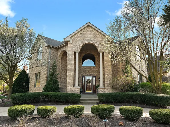 11755 Coquille Dr, Frankfort, IL 60423
