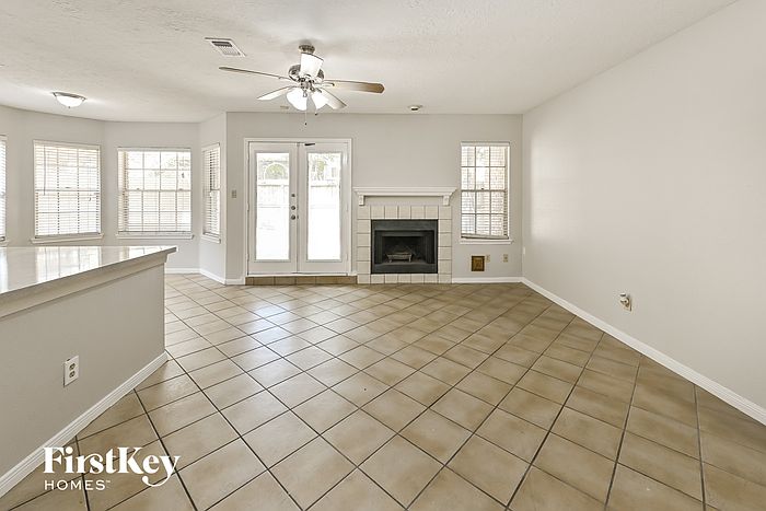 15966 Oak Mountain Dr, Houston, TX 77095 | Zillow