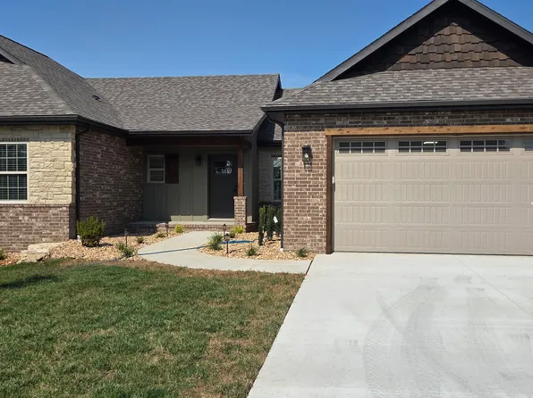 1238 W Bluegrass Rd #2, Nixa, MO 65714
