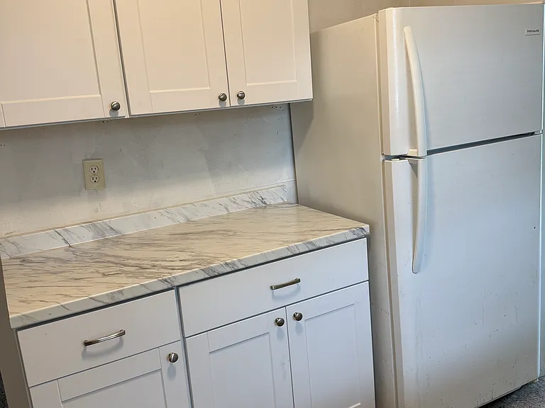 745 Bellevue Ave #1 — Photo 12