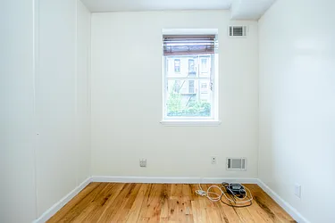 Rented by Key City Capital Inc