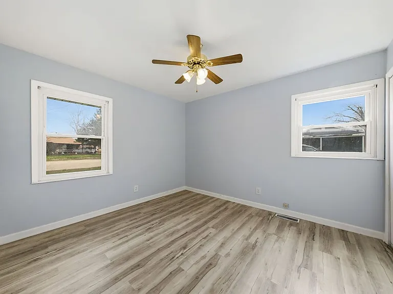 850 Saint Bartholomew Dr — Photo 55